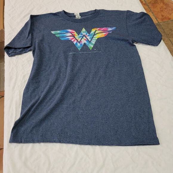 Jurassic World Wonder Woman Short Sleeve T-SHIRT - Picture 1 of 7
